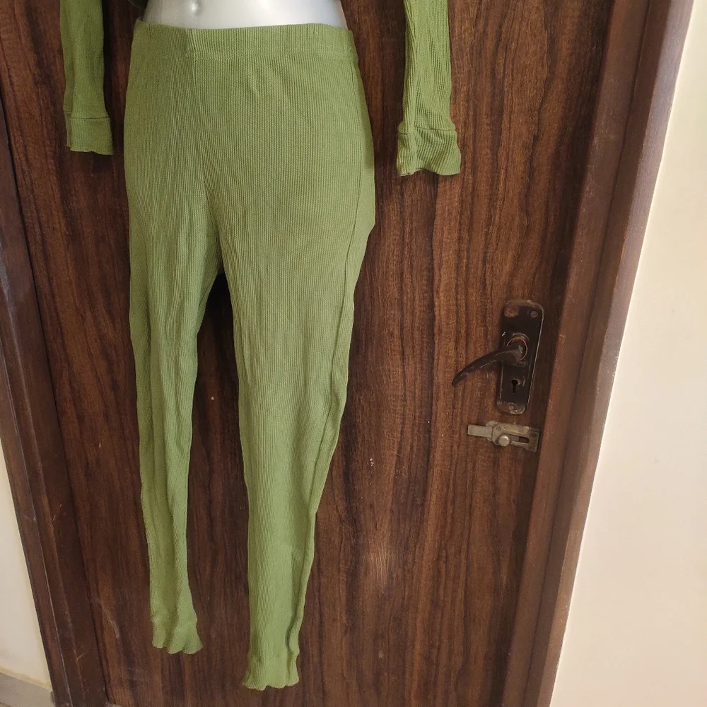 Ribbed Co-ord set fixed rate... No offers - Picture 7 of 8